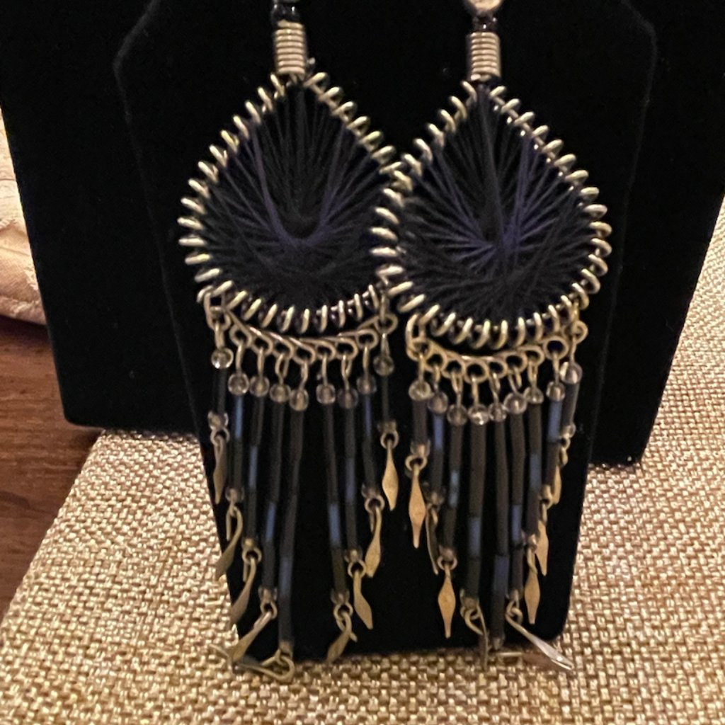 2.14.26-48 Casual 2-In-1 Southwestern Earrings In Navy Blue